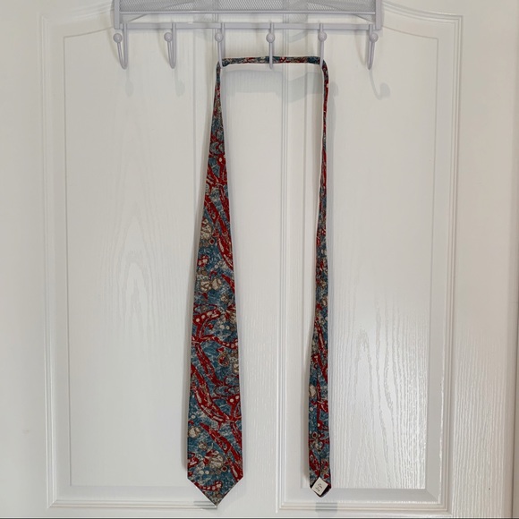 Red and Blue Hanover Extra Long Tie - Picture 4 of 4